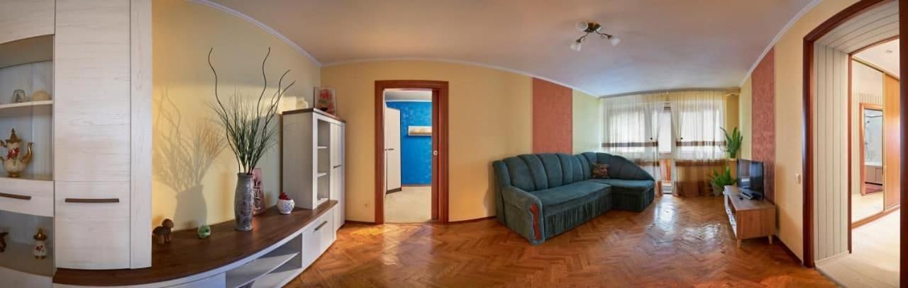 Babylon Apartments On Maidan Rivne Luaran gambar