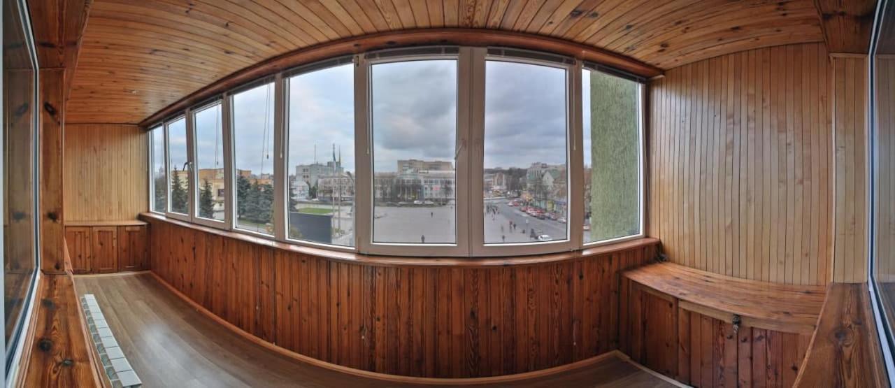 Babylon Apartments On Maidan Rivne Luaran gambar